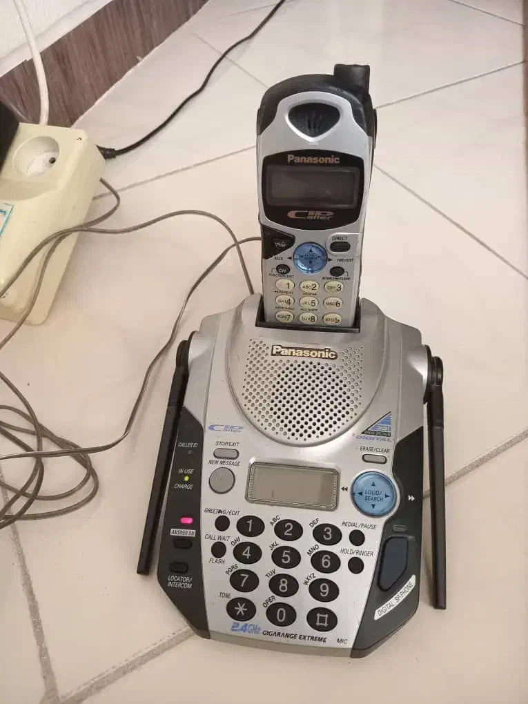 تلفن بیسیم پاناسونیک|تلفن رومیزی|شاهینشهر, عطار|دیوار