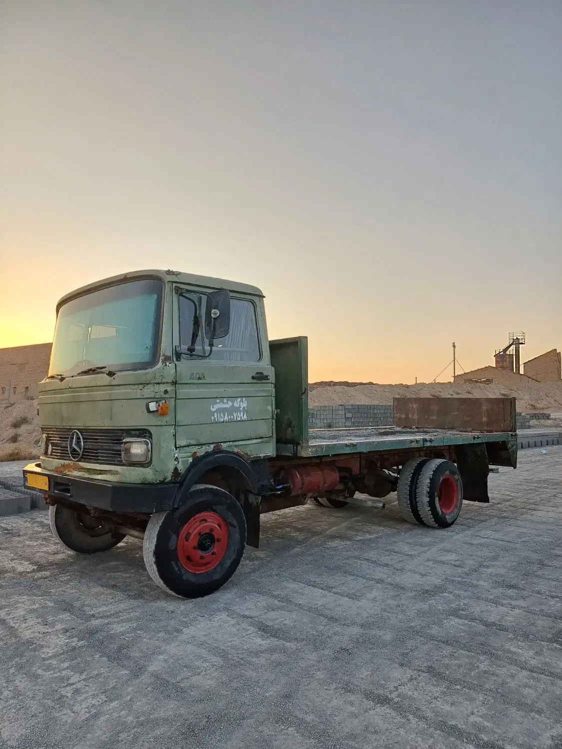 خاور ۶۰۸ مدل ۵۸ کفی بغل بازشو|خودرو سنگین|مشهد, توس فردوسی|دیوار