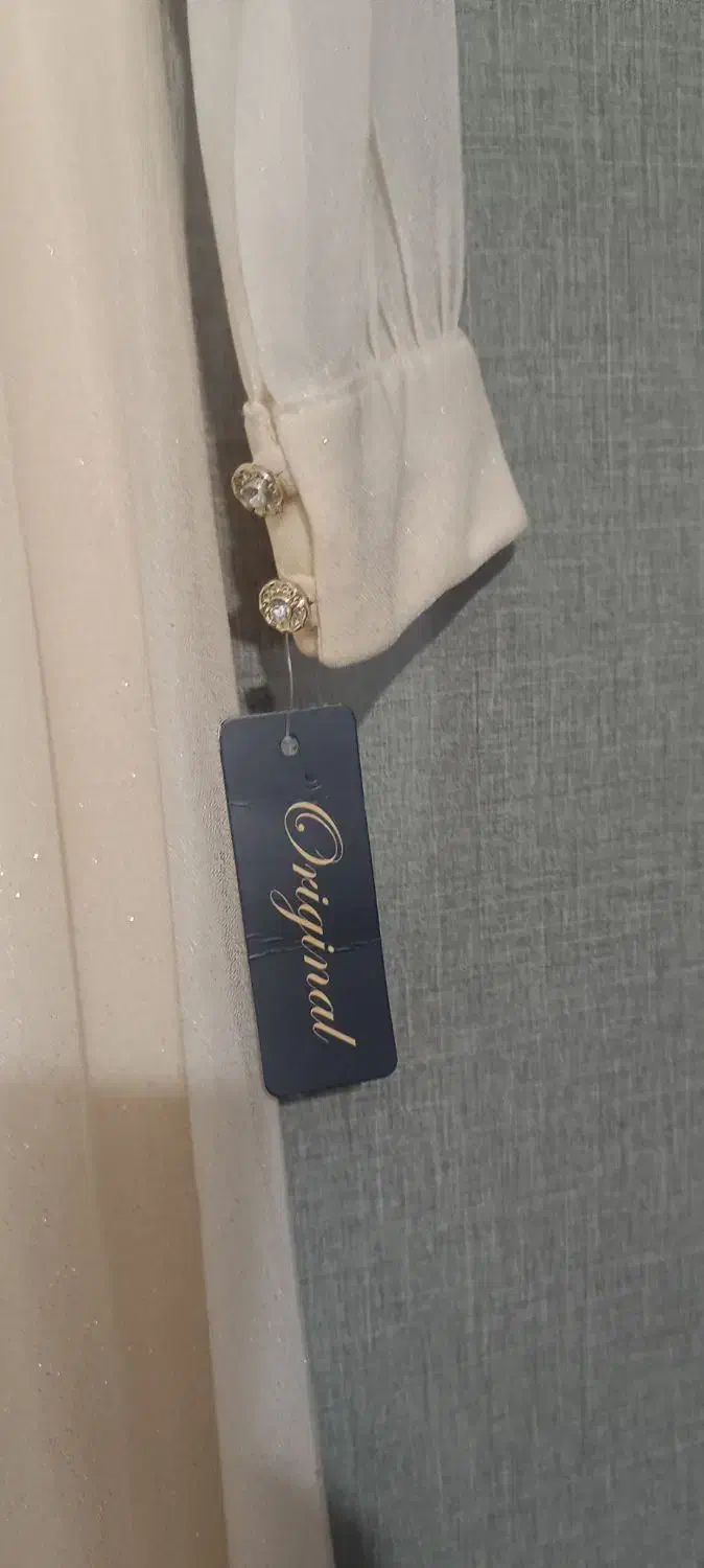 دو عدد پیراهن مجلسی|لباس|الشتر, |دیوار