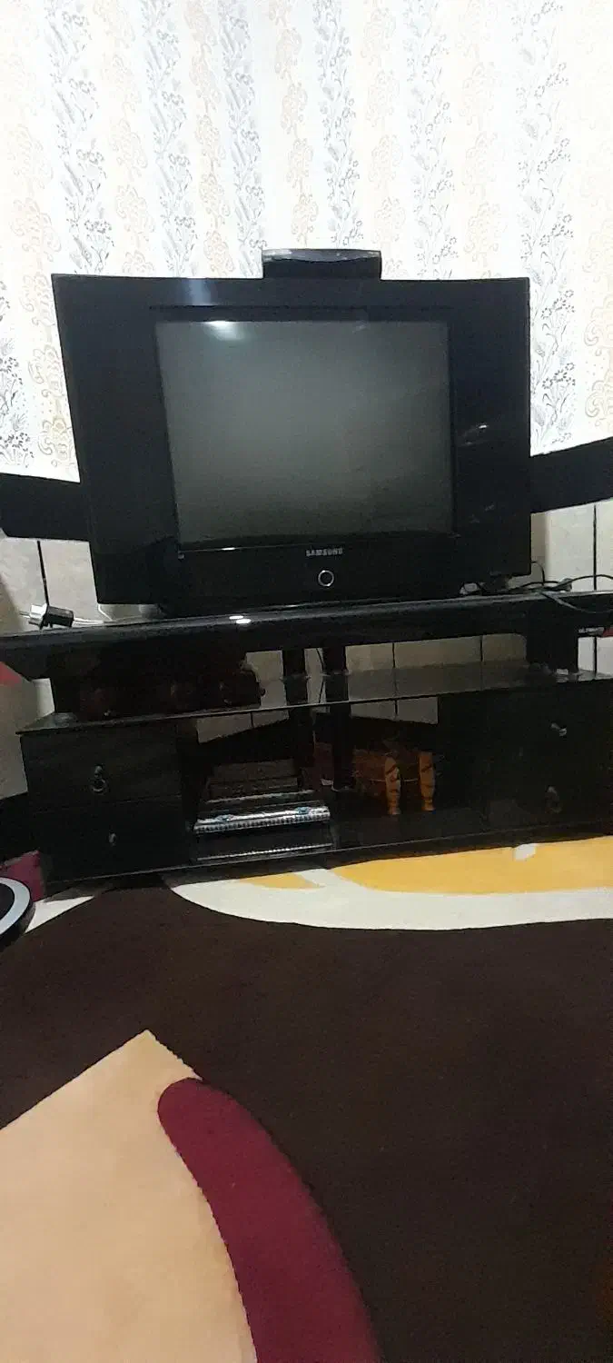 تلویزیون ۳۲ اینج|تلویزیون و پروژکتور|آغاجاری, |دیوار