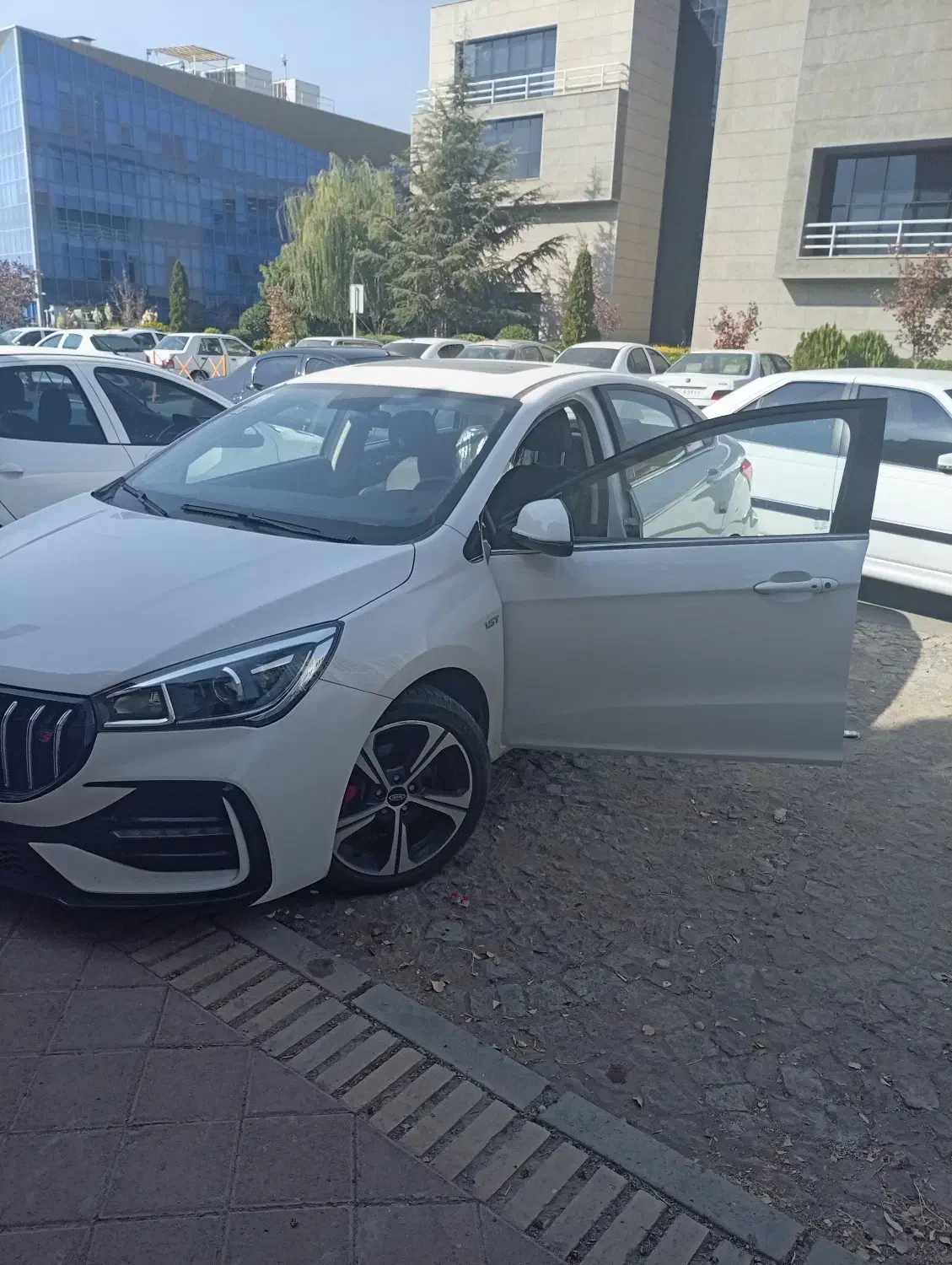 آریزو ۵ اف ال ۱۴۰۳|خودرو سواری و وانت|پردیس, فاز ۲|دیوار