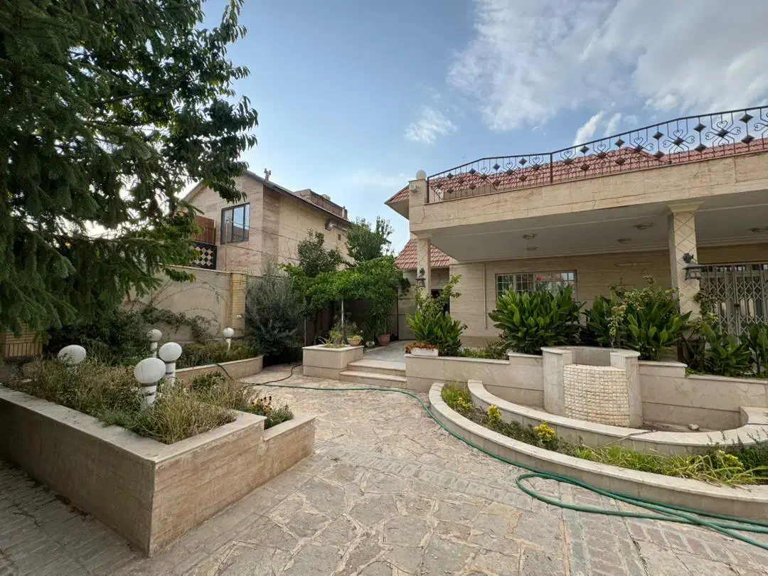 باغ محله.باغشهریک .خیابان سرو|فروش خانه و ویلا|گلبهار, شهر جدید گلبهار|دیوار