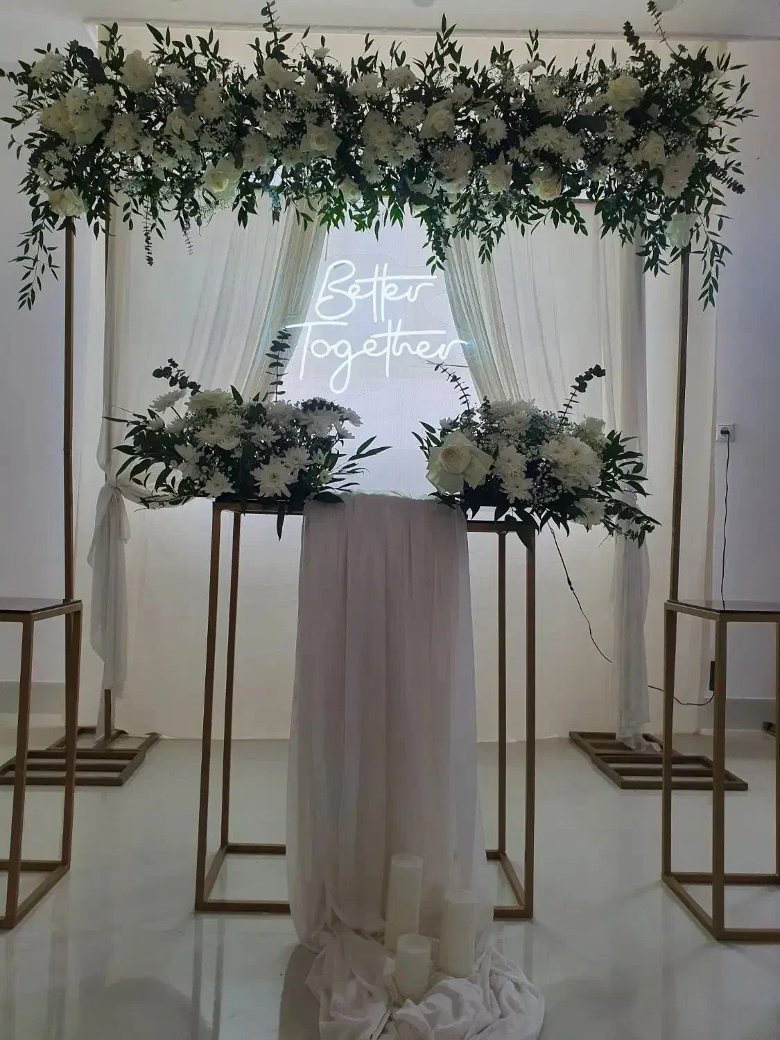 گل آرایی و بادکنک آرایی یلدا،بله برون،عقد،عروسی و.|خدمات پذیرایی، مراسم|قم, زنبیل آباد|دیوار