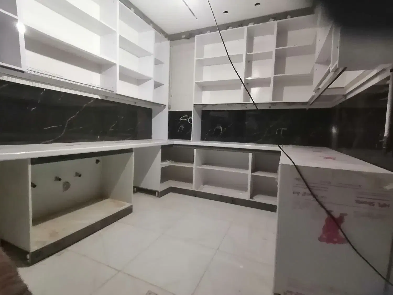 کابینت کمد درب چهارچوب فلزی|جاکفشی، کمد، دراور|فرخ‌شهر, |دیوار