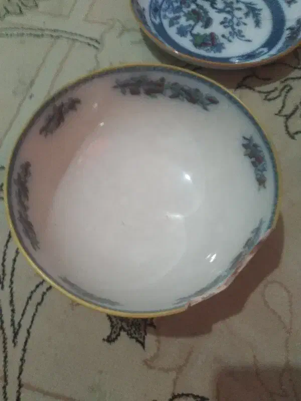 ظروف کلکسیونی|کلکسیون اشیاء عتیقه|پرند, فاز ۶|دیوار