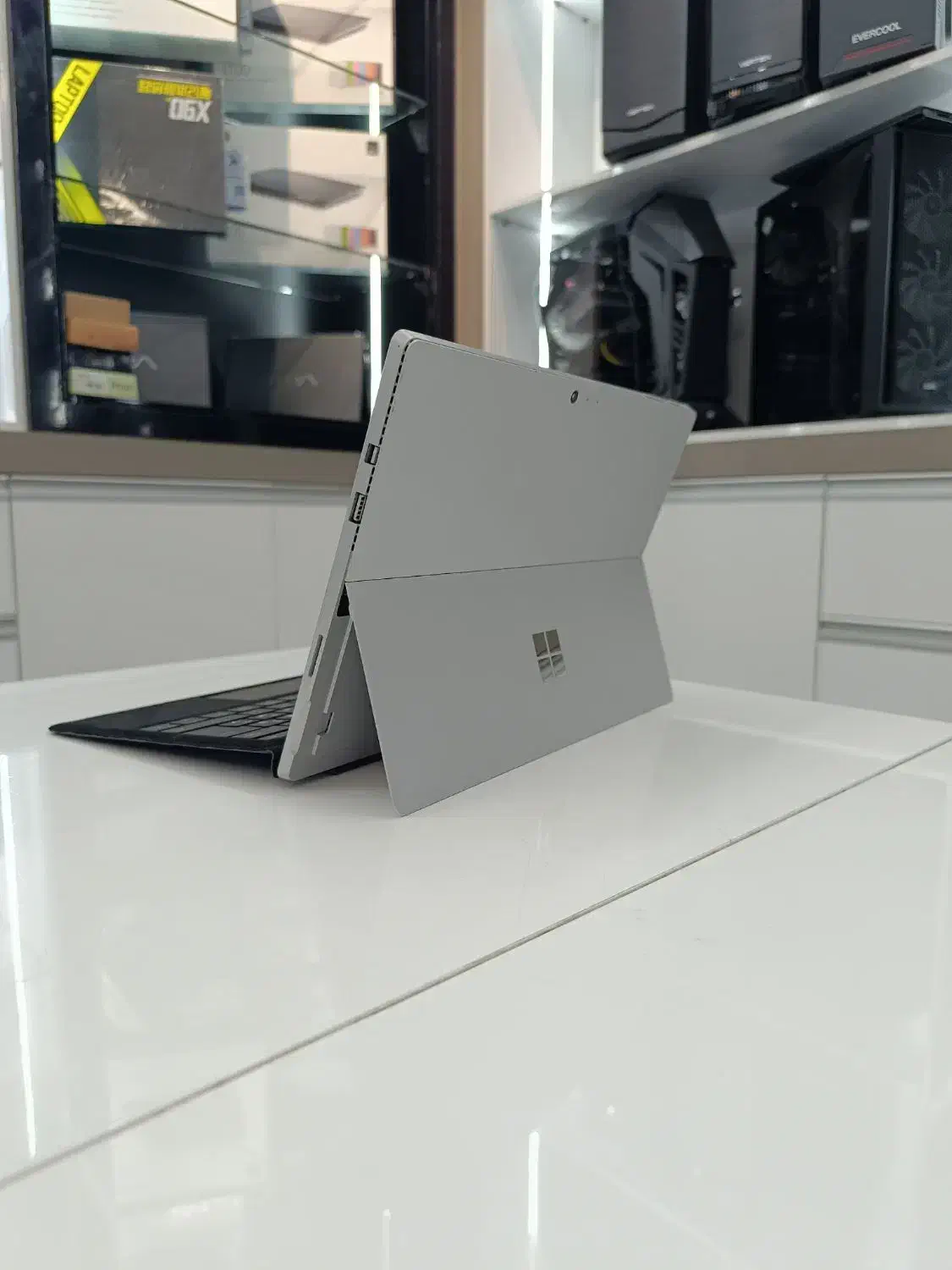 تبلت شو نمایشگر 2K پردازنده i7 پشتیبانی قلم|تبلت|کرمانشاه, |دیوار