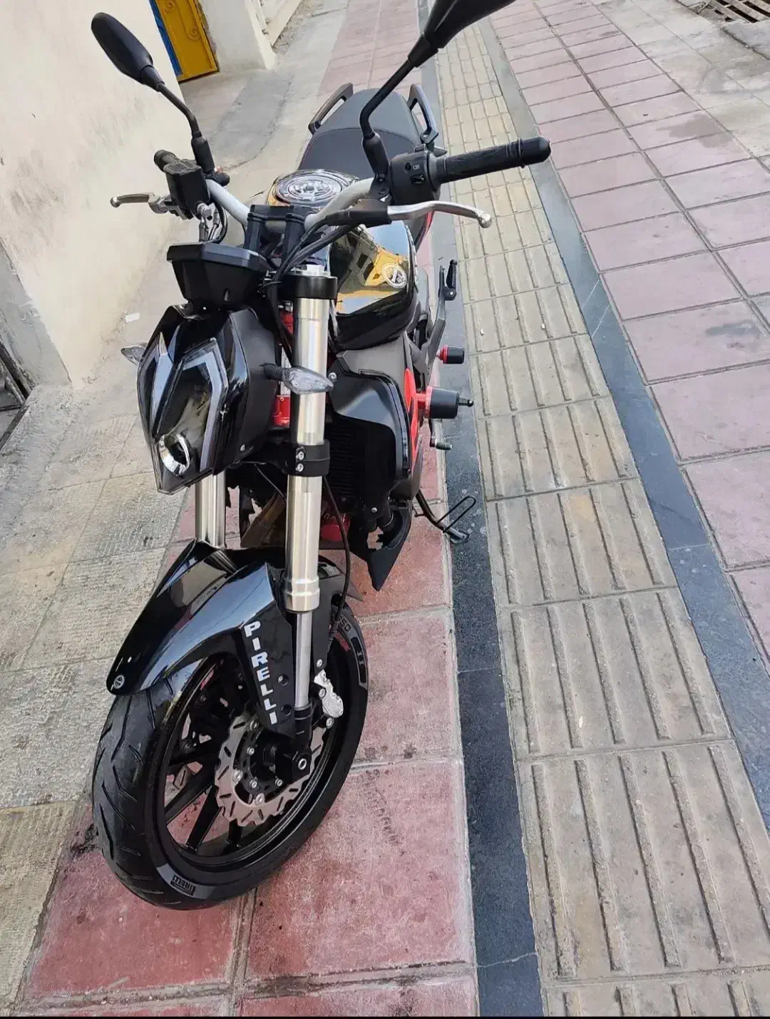 بنلی۳۰۰/beneli300 کیلومتر ۹۰۰۰مدل ۱۴۰۱|موتورسیکلت|فردیس, شهرک ارم|دیوار