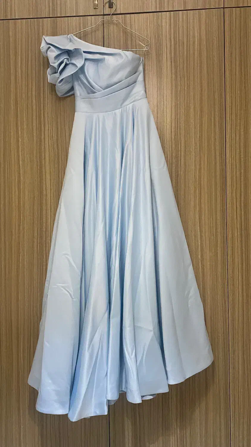 لباس مجلسی|لباس|پردیس, فاز ۸|دیوار