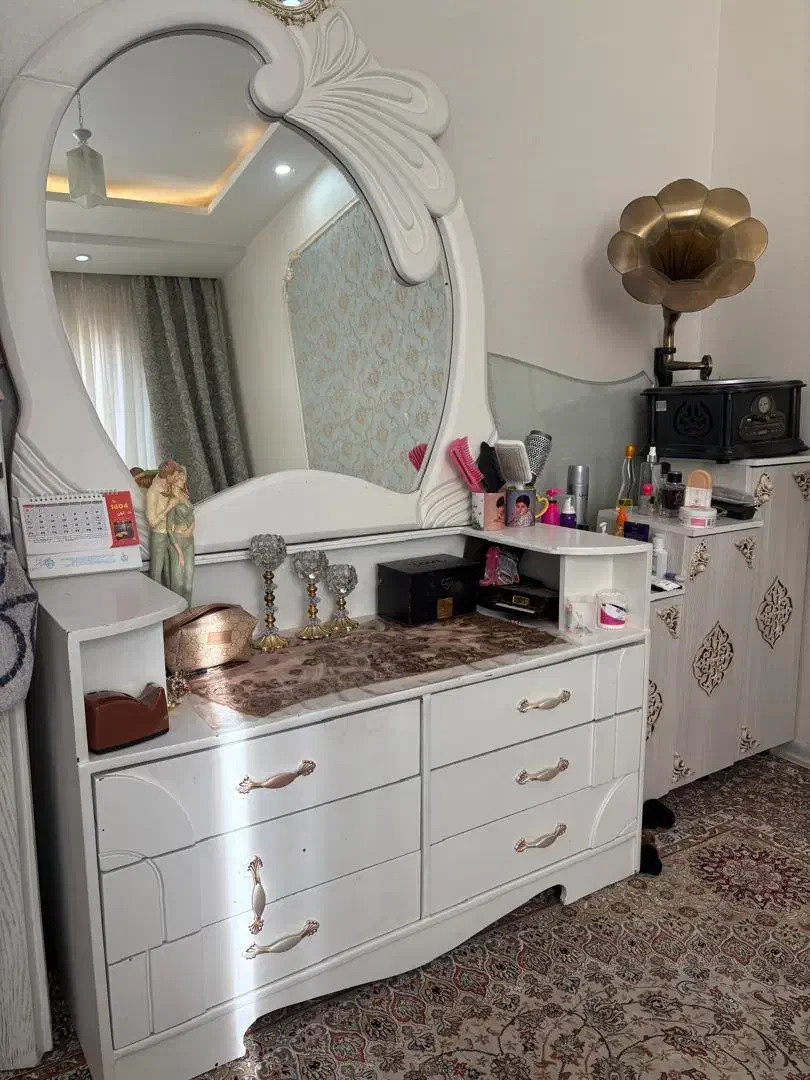 سرویس خواب|تخت و سرویس خواب|مشهد, کلاهدوز|دیوار