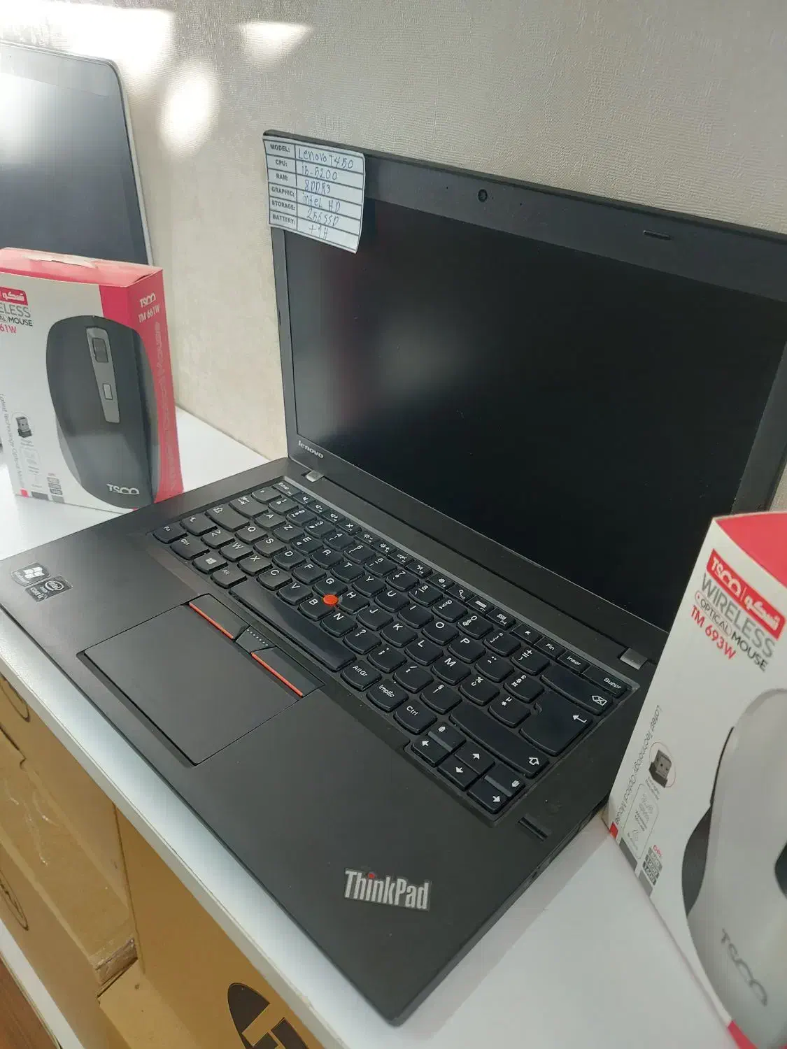 لپتاپcore i5رم8هاردssd  کاملانوباکارتن‌گرافیک2G|رایانه همراه|تهران, پونک|دیوار