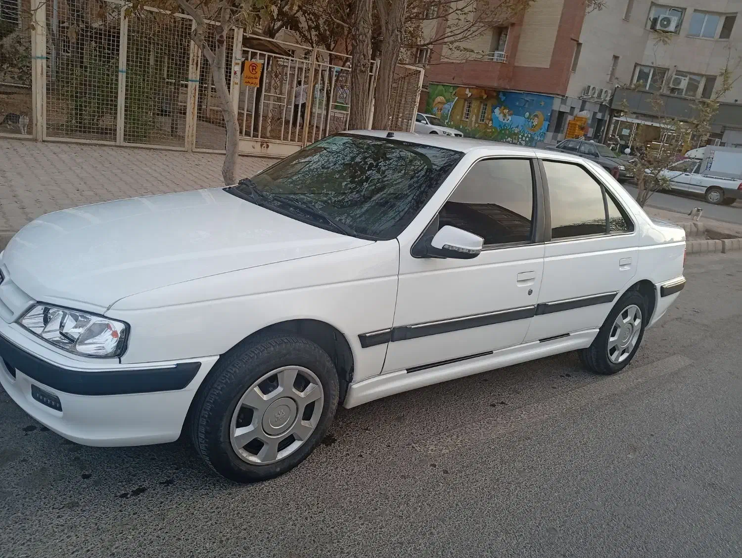 پژو پارس xu7pمدل 1402کم کار|خودرو سواری و وانت|کرمان, |دیوار