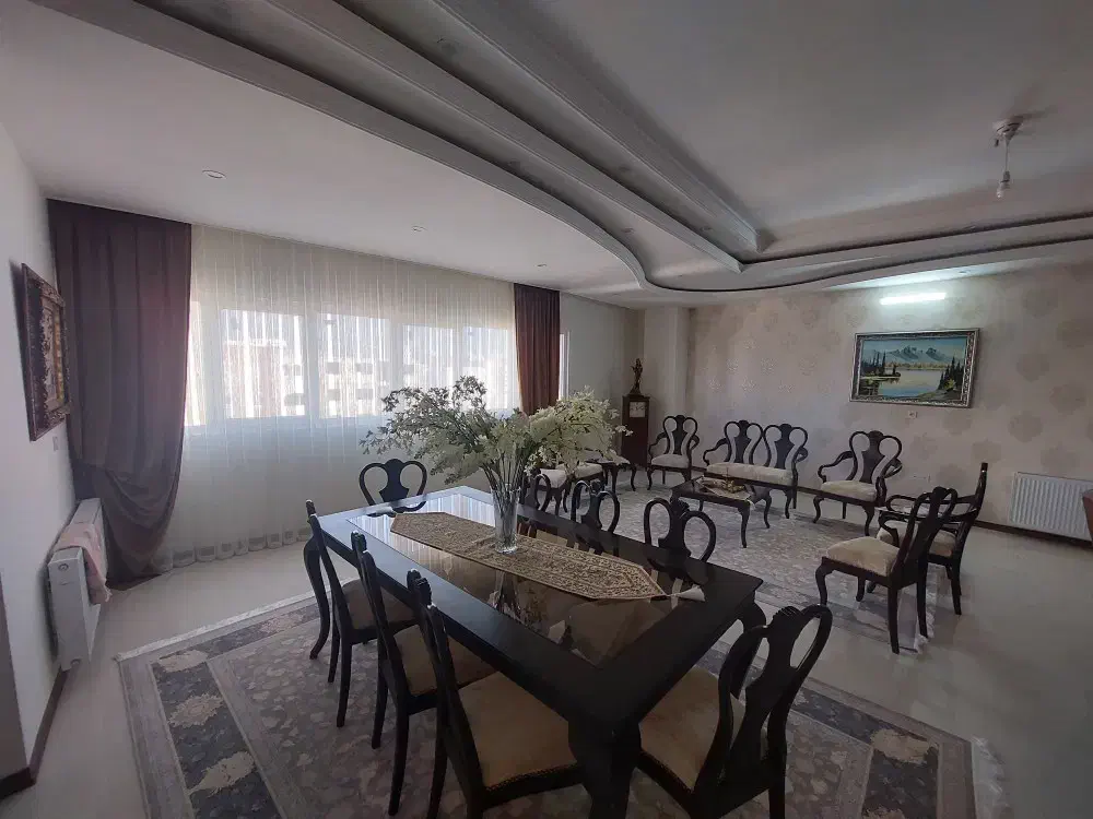 کلاسیک و راحتی|مبلمان خانگی و میز عسلی|جغتای, |دیوار