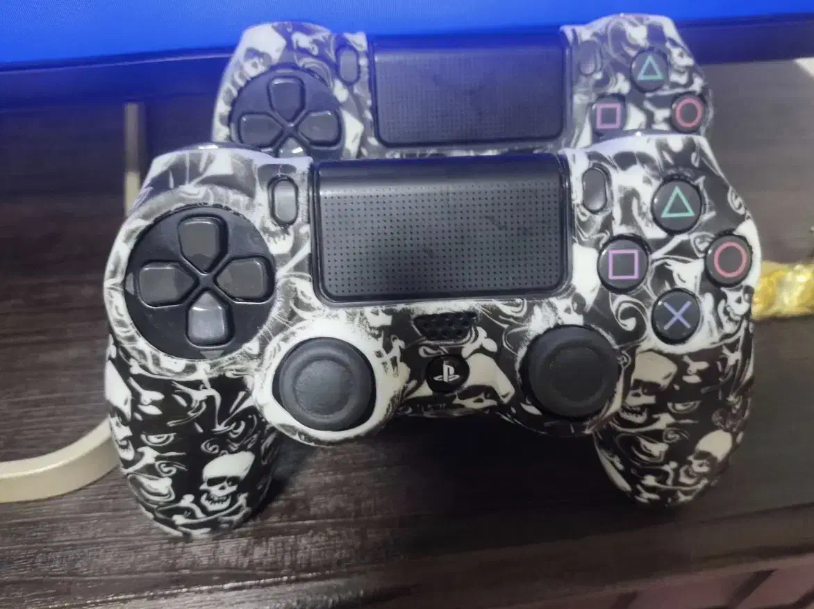 پلی استیشن ۴ اسلیم|کنسول، بازی ویدئویی و آنلاین|کوهدشت, |دیوار