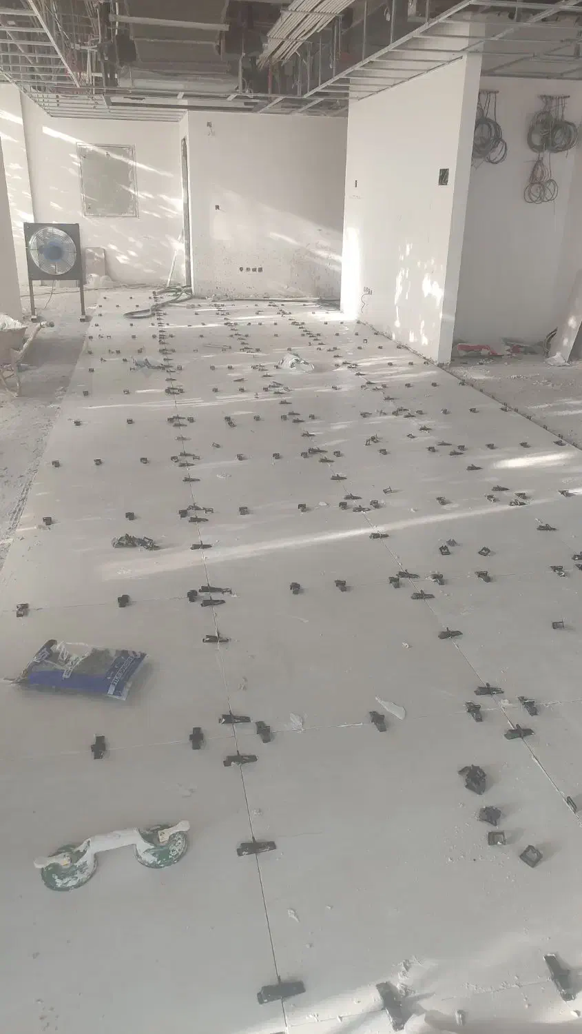 باز سازی .ساخت ویلا .اسلب .بنایی.سرامیک|خدمات پیشه و مهارت|چالوس, |دیوار