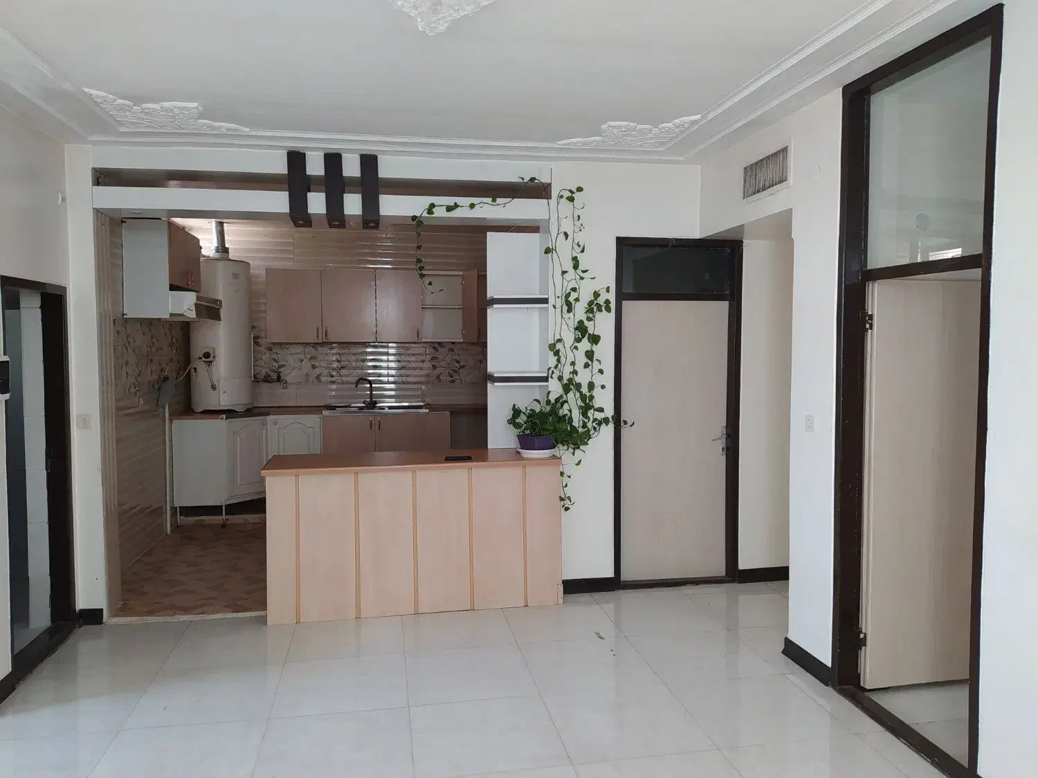 اجاره خانه شیخ بهایی زرین شهر|اجارهٔ آپارتمان|لنجان, |دیوار