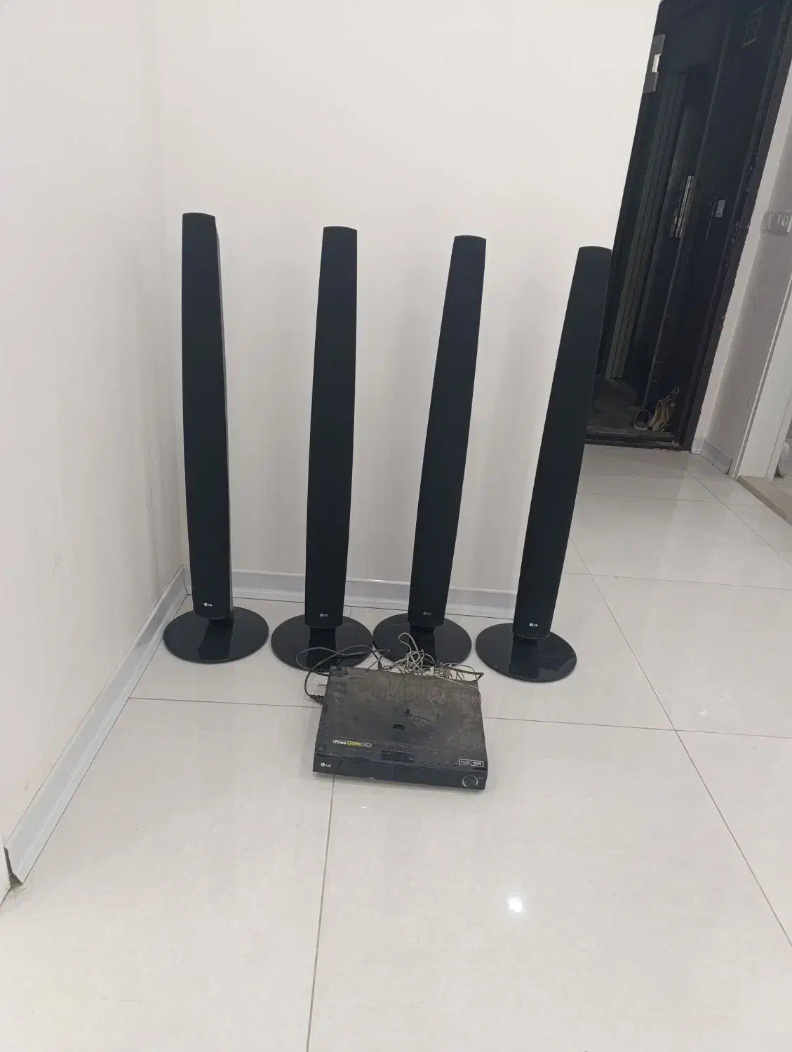 سینما خانواده ال جی به همراه دی وی دی|سیستم صوتی خانگی|هشتگرد, شهرک کوثر|دیوار