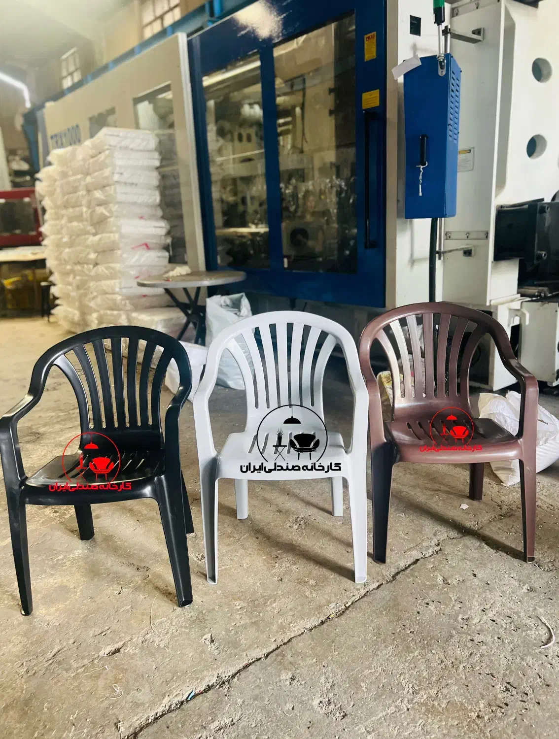 صندلی پلاستیکی  باغی کافه طرح باب|میز و صندلی غذاخوری|تهران, میدان ولیعصر|دیوار