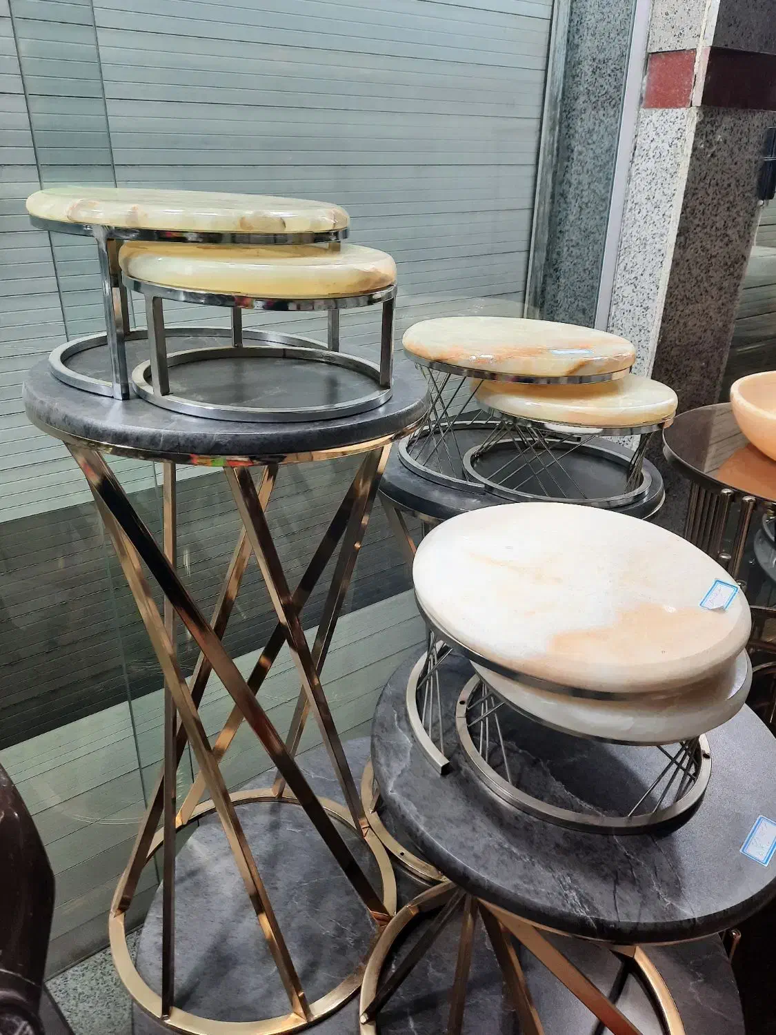 استند دوتیکه با فورتیک نقره ای باتخفیف|صنایع دستی و سایر لوازم تزئینی|کرمانشاه, |دیوار