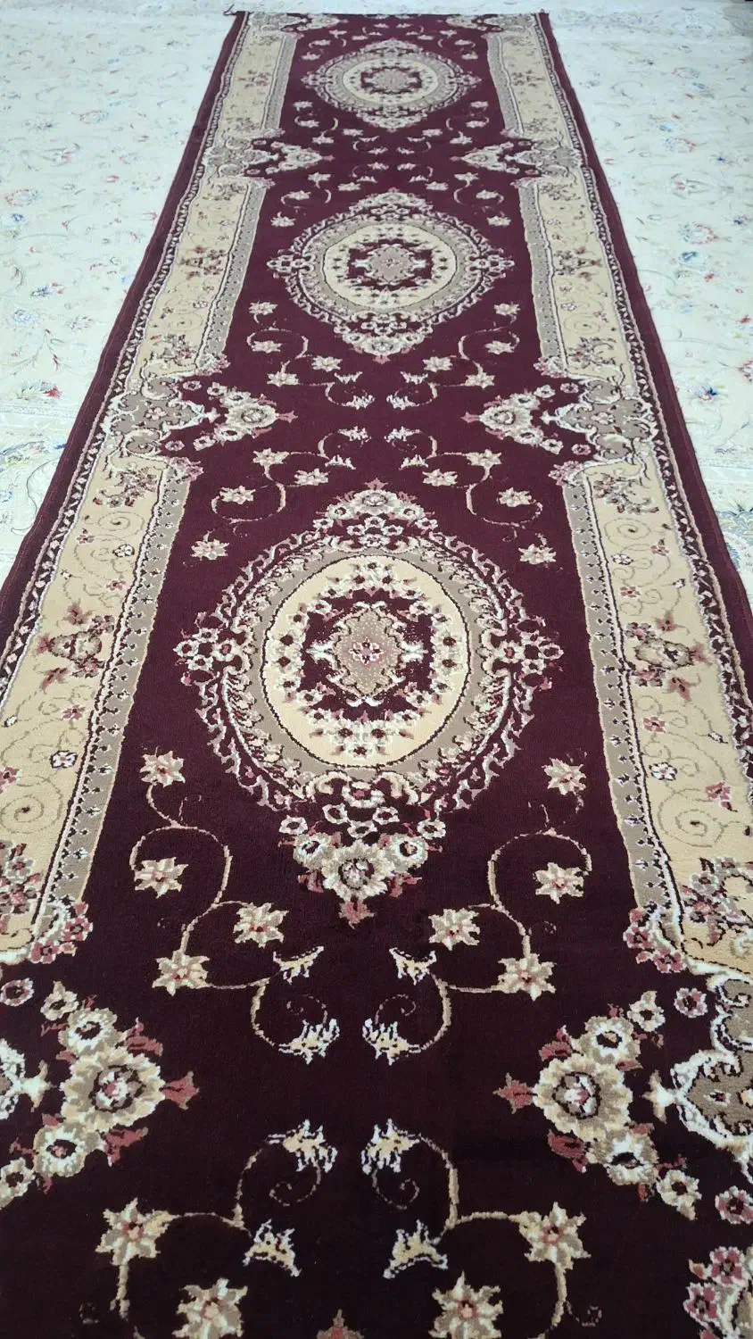 قالی کناری کاملا سالم|فرش|ایذه, |دیوار