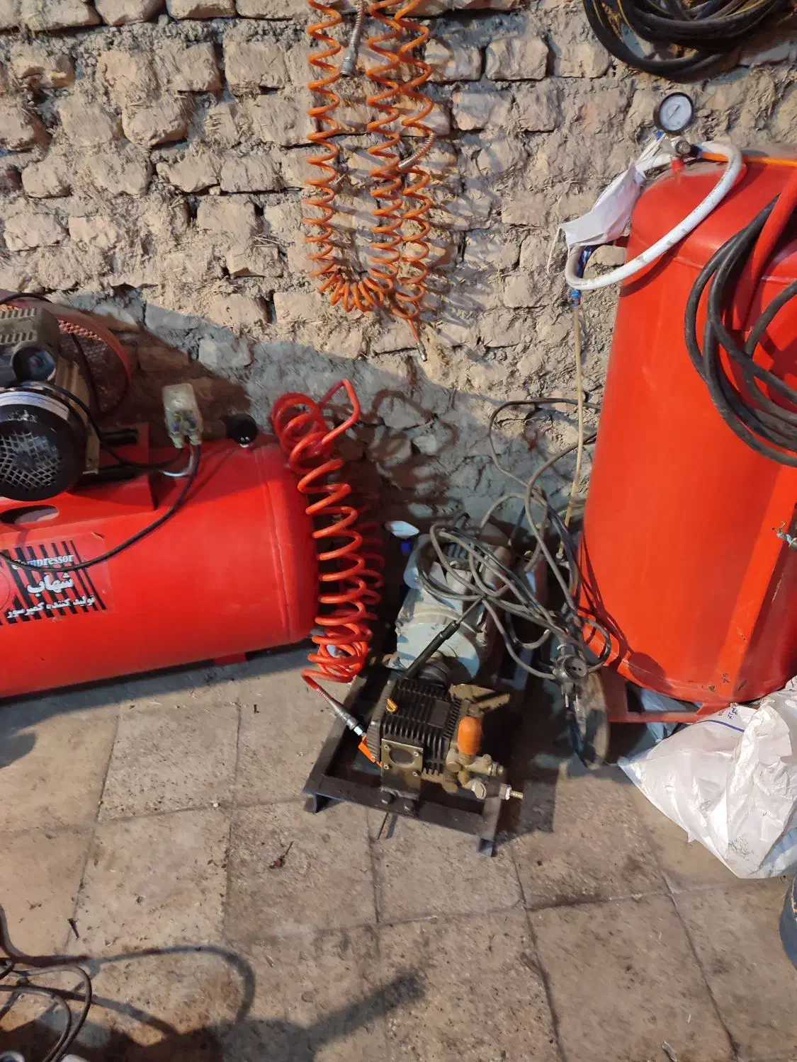 یک. دست لوازم کارواش کامل|ابزارآلات|گلباف, |دیوار