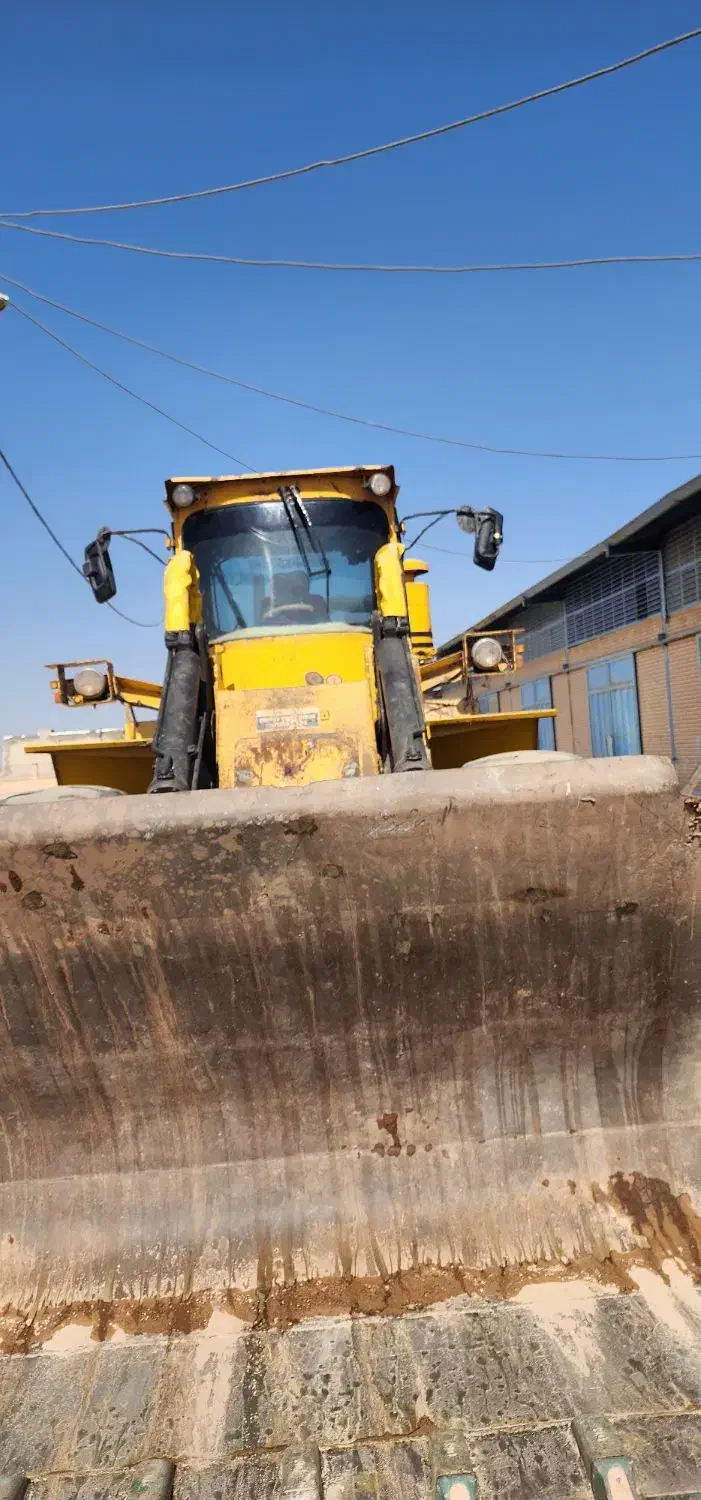 لودر ولووال۱۲۰ چهارجک|خودرو سنگین|ورزنه, |دیوار