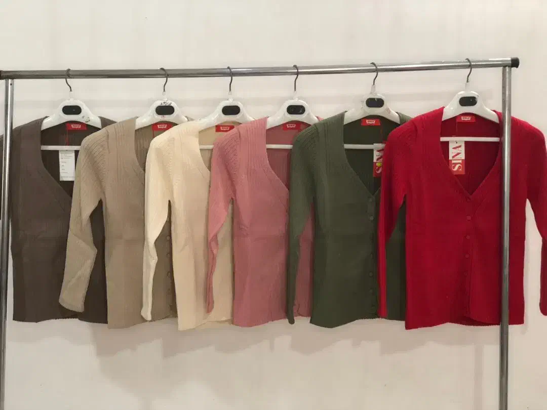 تولیدی سینا تک و عمده|لباس|ورامین, ورامین|دیوار