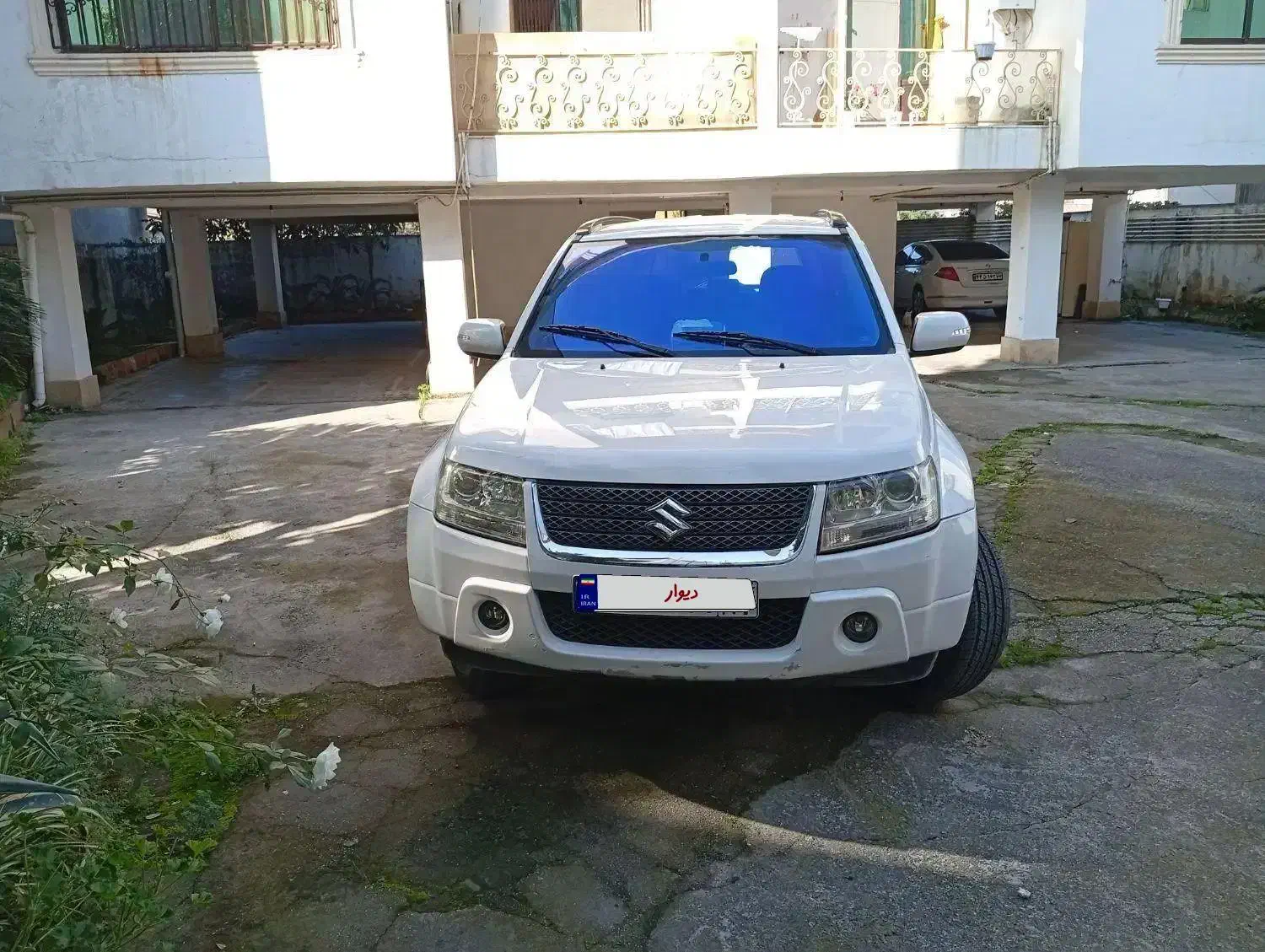 ویتارا ۹۰اتومات ۲۴۰۰ بدون نقطه با برگه کارشناسی|خودرو سواری و وانت|نوشهر, |دیوار