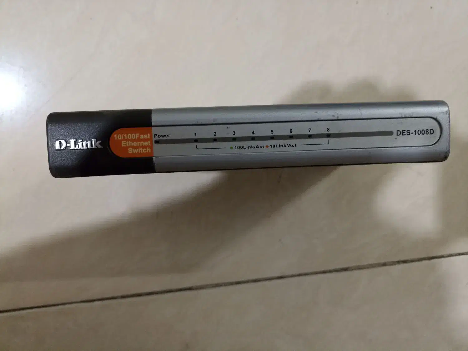 سویچ Dlink 8port|مودم و تجهیزات شبکه|مشهد, نوید|دیوار