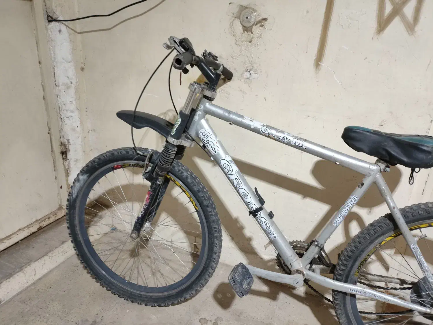 دوچرخه سایز 26|دوچرخه، اسکیت، اسکوتر|رباط‌کریم, رباط‌کریم|دیوار