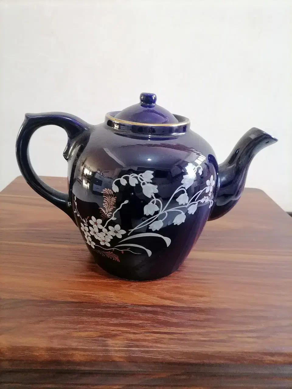 قوری مجلسی بزرگ (مسجدی)|ظروف سرو و پذیرایی|گنبد کاووس, |دیوار