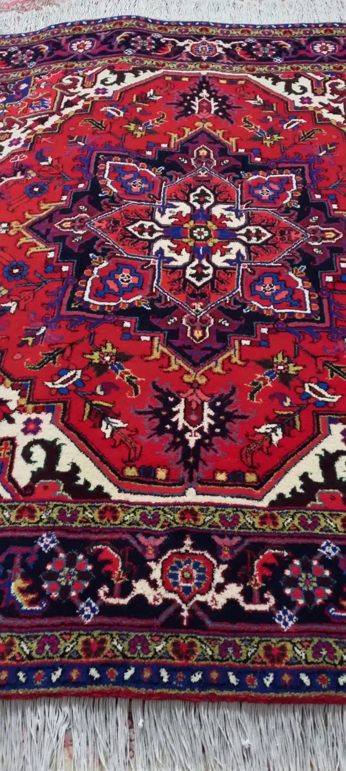 فرش دستبافت مربع (۲×۲) هریس تاجری|فرش|تبریز, |دیوار