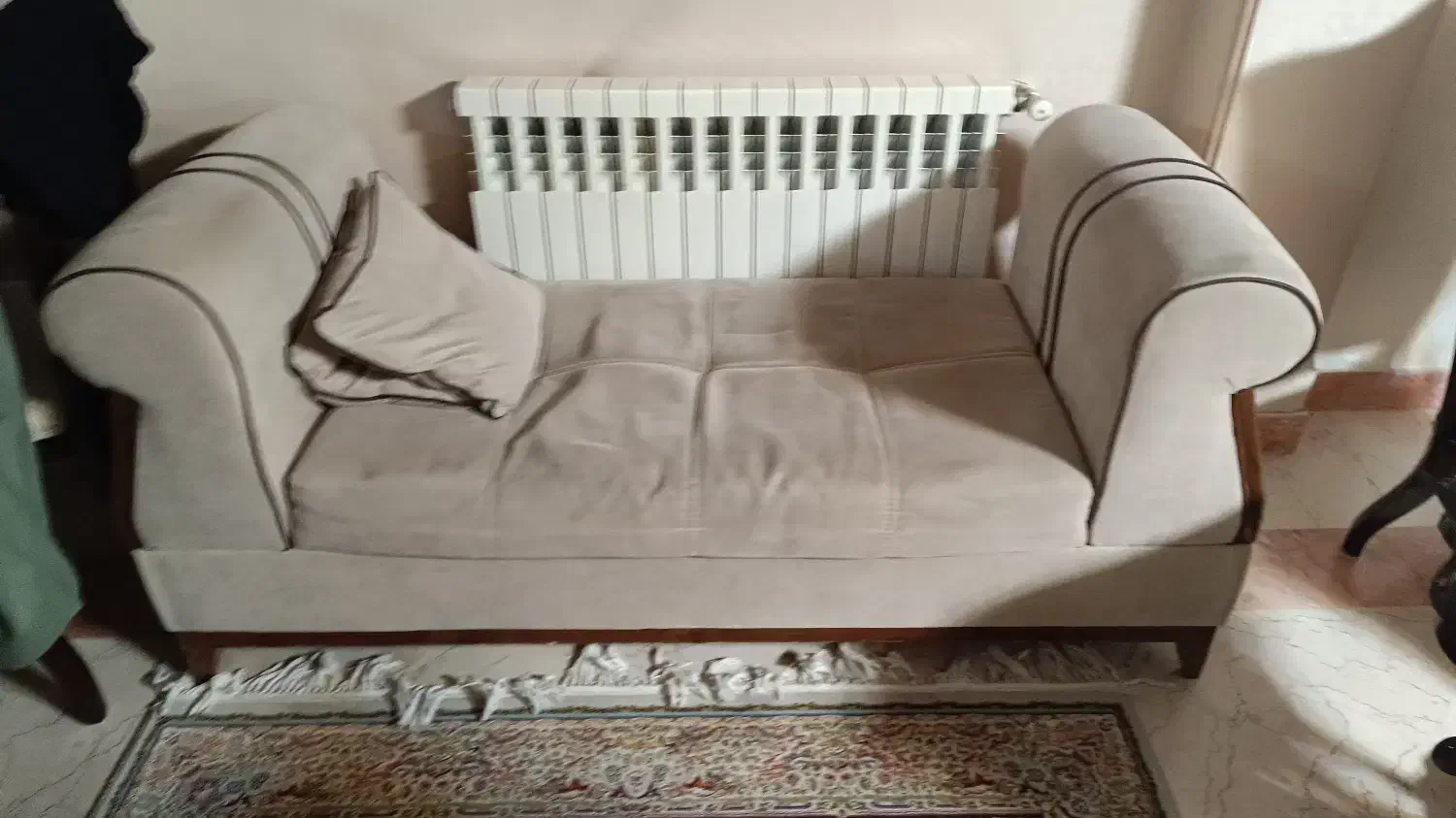 مبل راحتی ۷ نفره|مبلمان خانگی و میز عسلی|تهران, قنات‌کوثر|دیوار