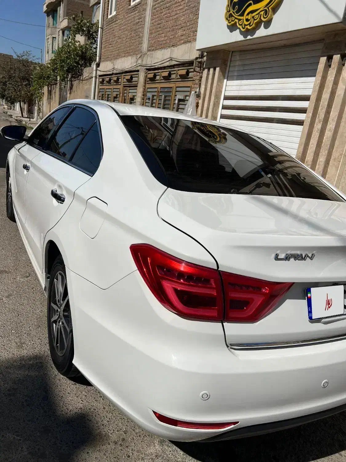 لیفان ۸۲۰ استثنائی|خودرو سواری و وانت|میاندوآب, |دیوار