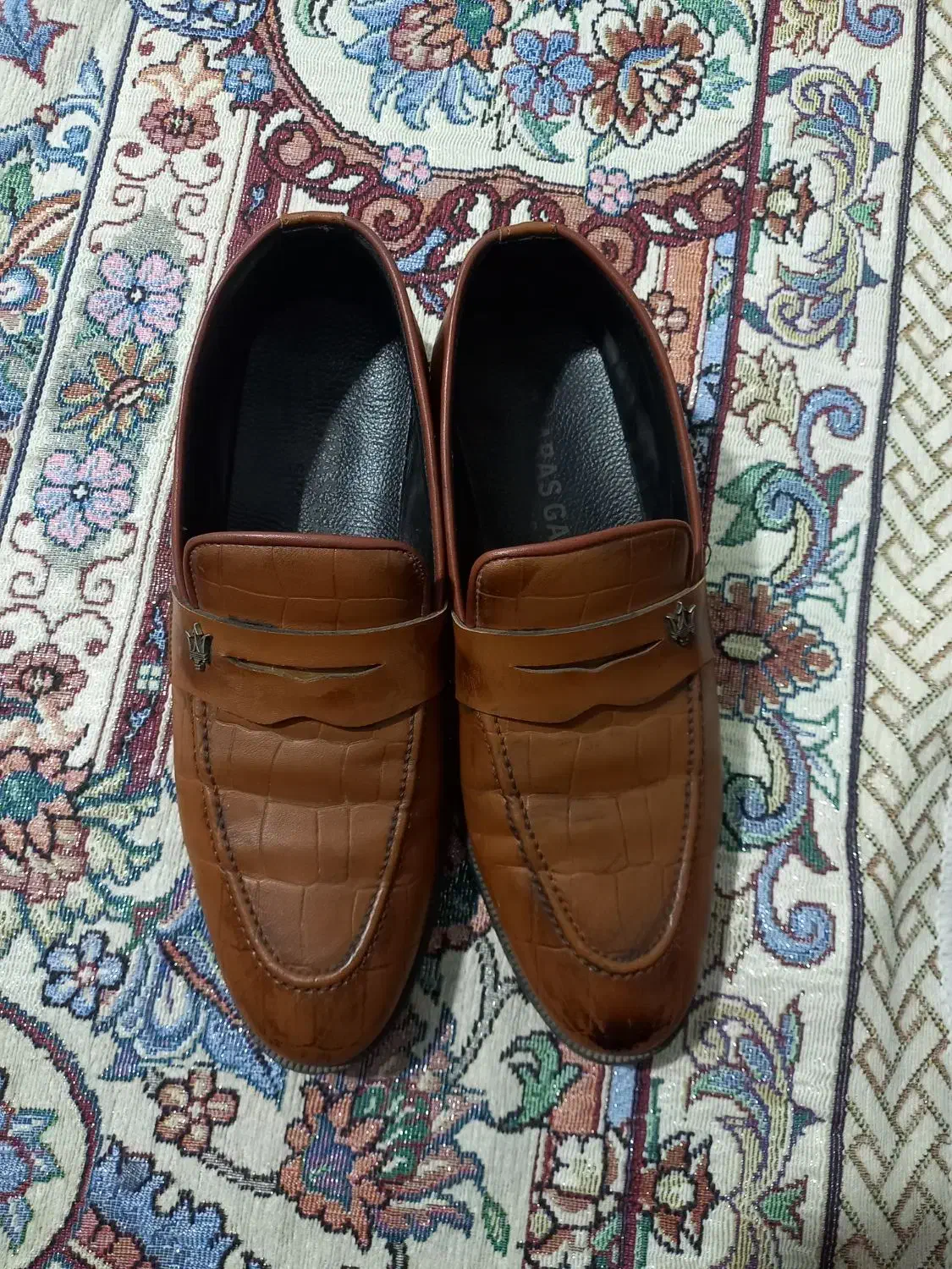 کفش چرم مردانه سایز ۴۳ در حد نو سالم|کیف، کفش، کمربند|فردیس, نسترن شرقی|دیوار