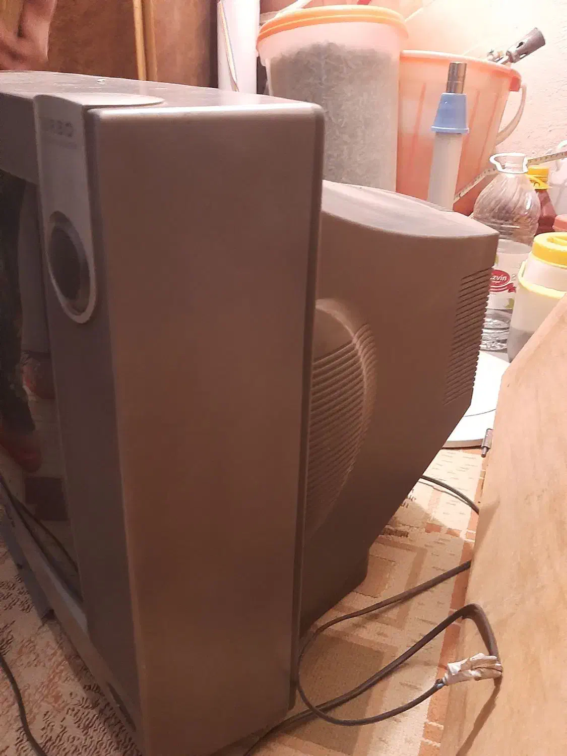 تلویزیون LG سالم  طوسی|تلویزیون و پروژکتور|همدان, |دیوار