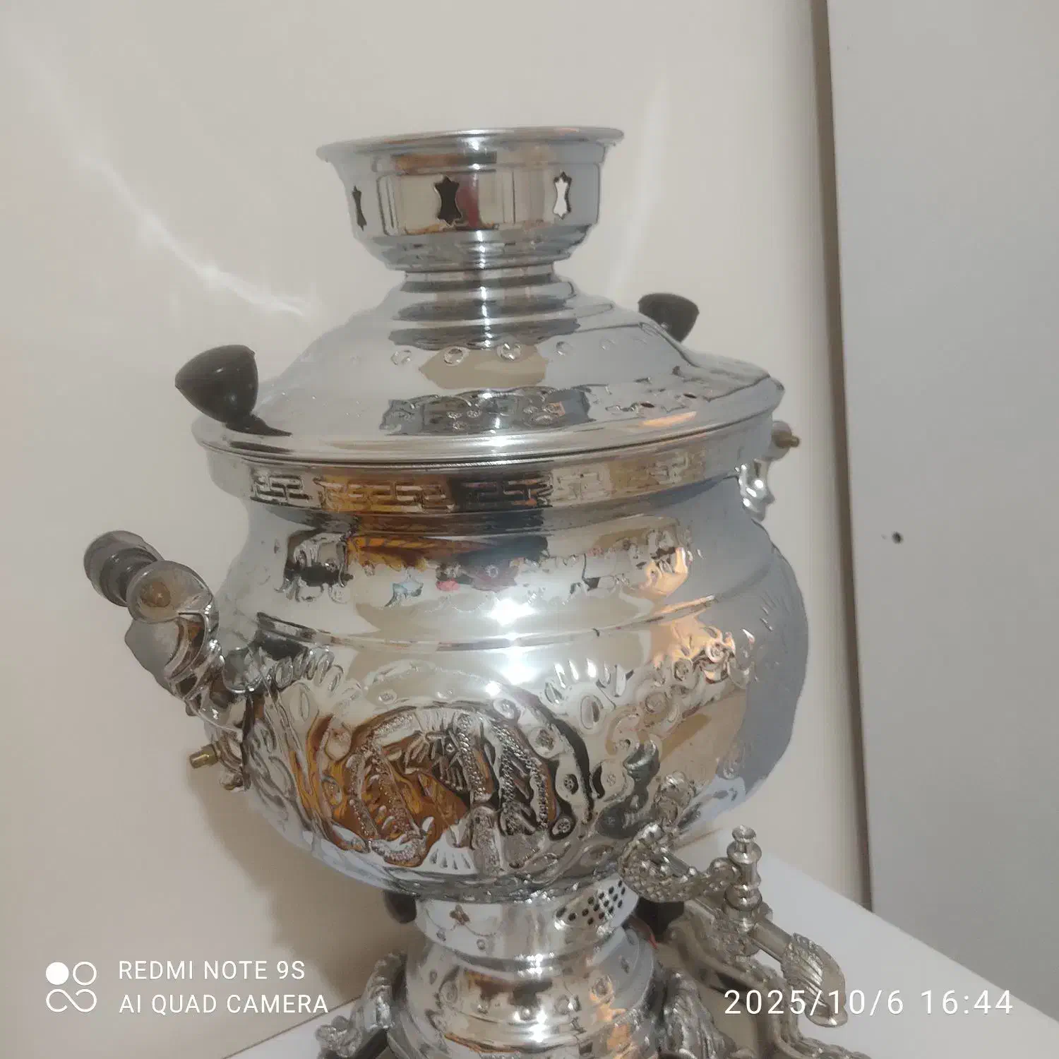 سماور نو ۸ لیتری|قوری، کتری، قهوهساز دستی|پرند, فاز ۴|دیوار