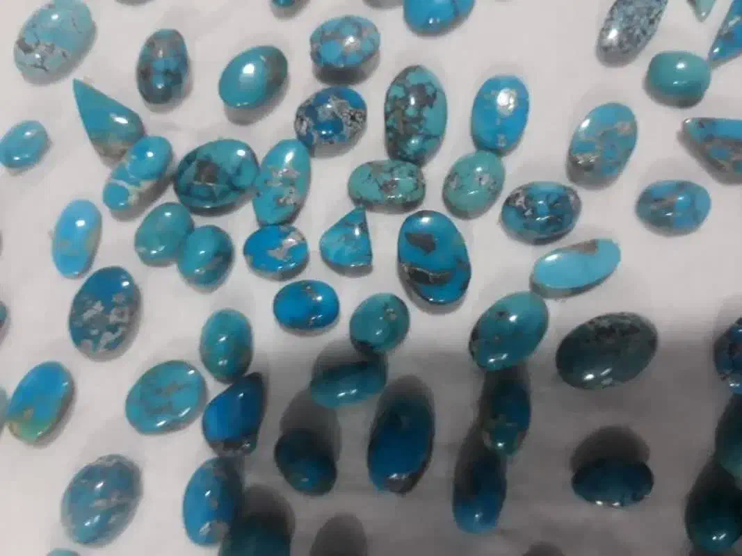 فیروزه نیشابور|بدلیجات|مشهد, شهید آوینی|دیوار