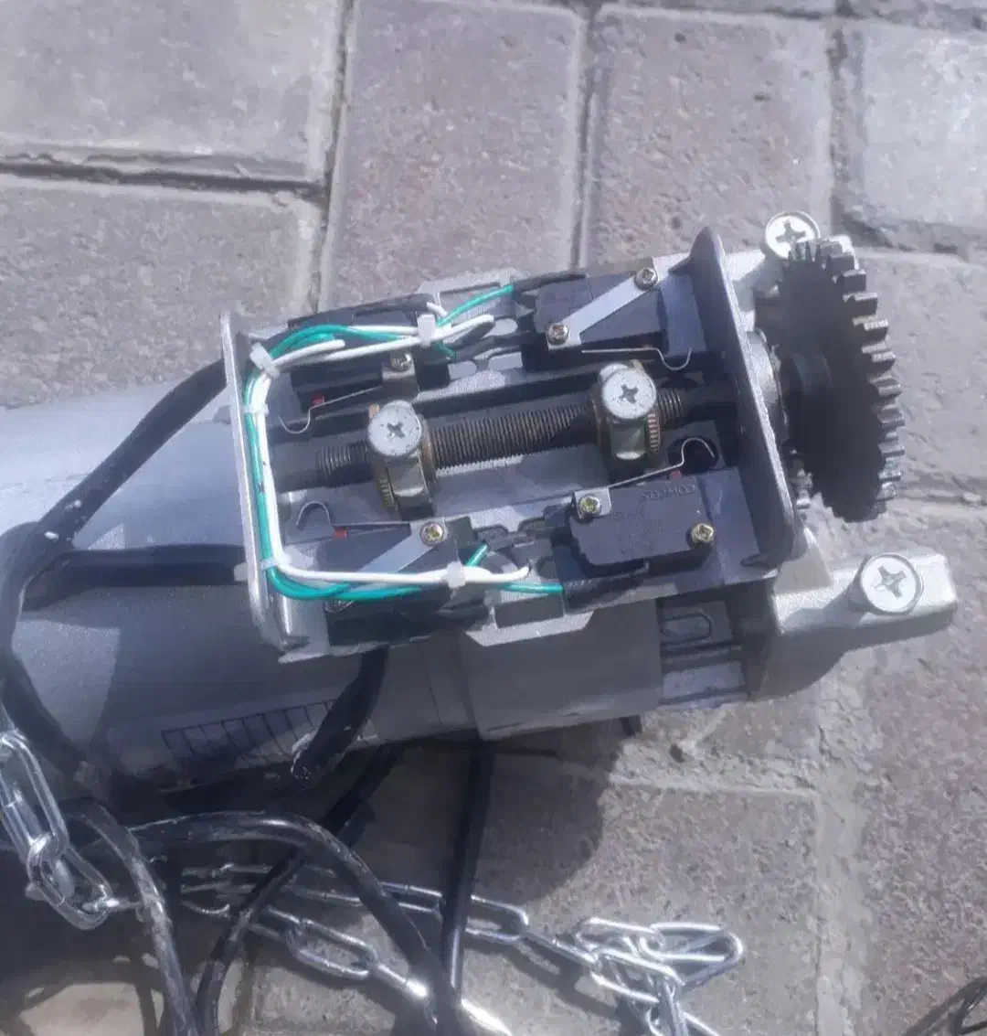 تعمیر درب برقی ۲۴ ساعته تضمینی|خدمات پیشه و مهارت|مشهد, عبادی|دیوار