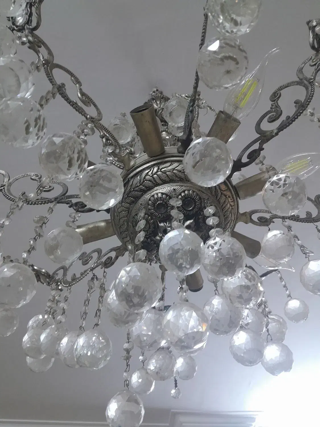 لوستر ۸شاخه برنز|لوستر و چراغ آویز|ری, علایین|دیوار