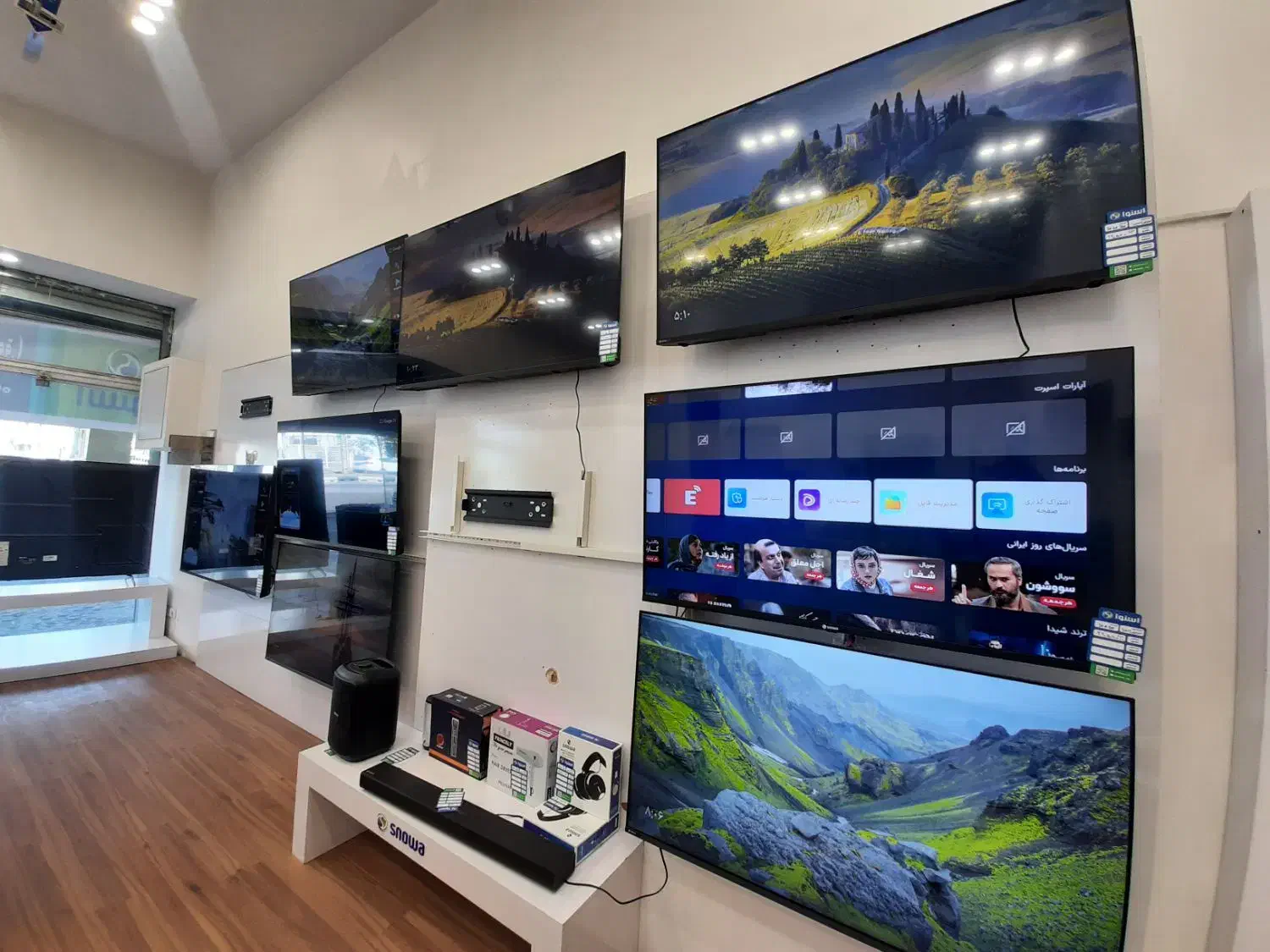 جشواره تلوزیون های اسنوا با هدیه های ارزنده|تلویزیون و پروژکتور|شیراز, زرهی|دیوار