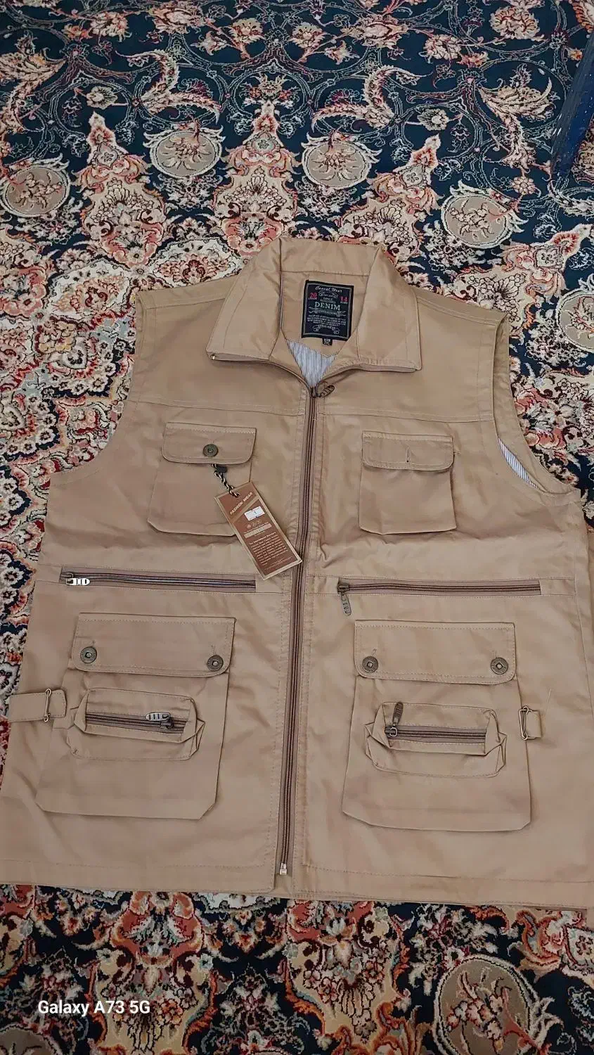 جلیقه خبرنگاری|لباس|اسلامشهر, زرافشان|دیوار