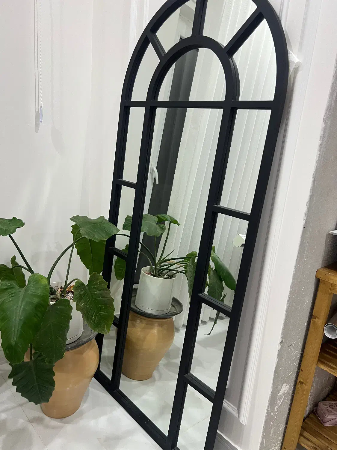 اینه|آینه|بابل, |دیوار