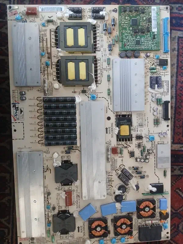 بردتلوزیون ال جی۴۲اینچ|تلویزیون و پروژکتور|زنجان, |دیوار