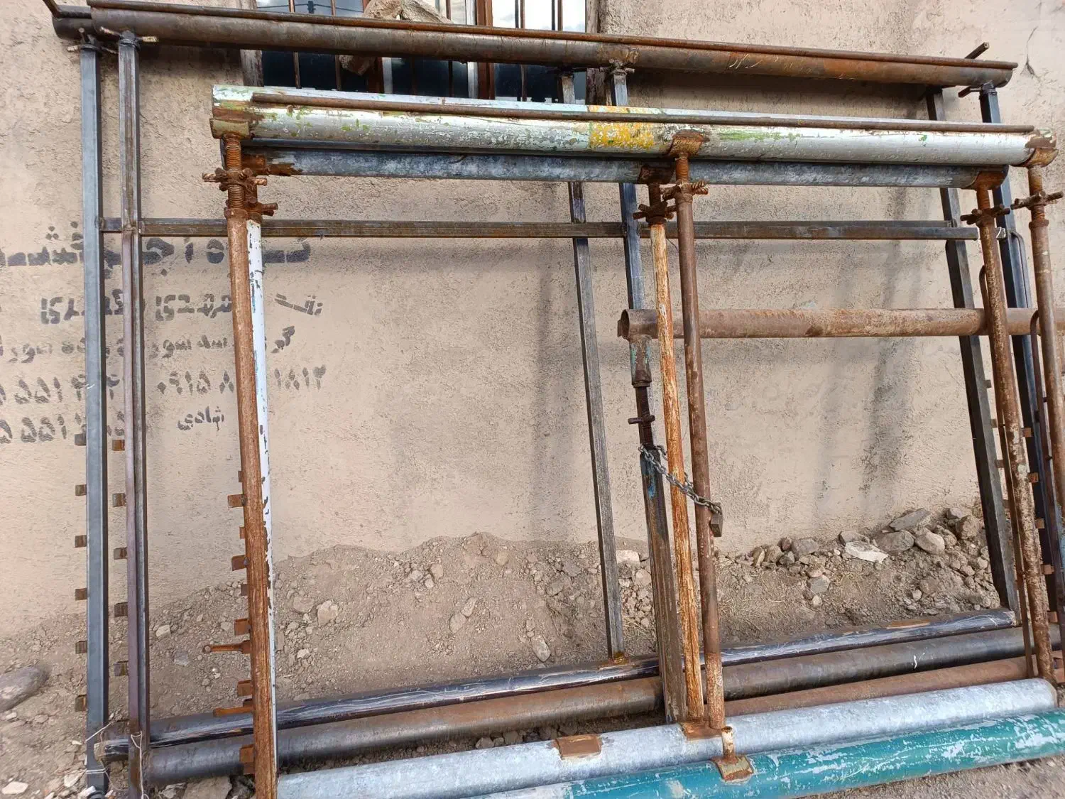 به قیمت توافقی میفروشم|فرش|سبزوار, پاسداران|دیوار