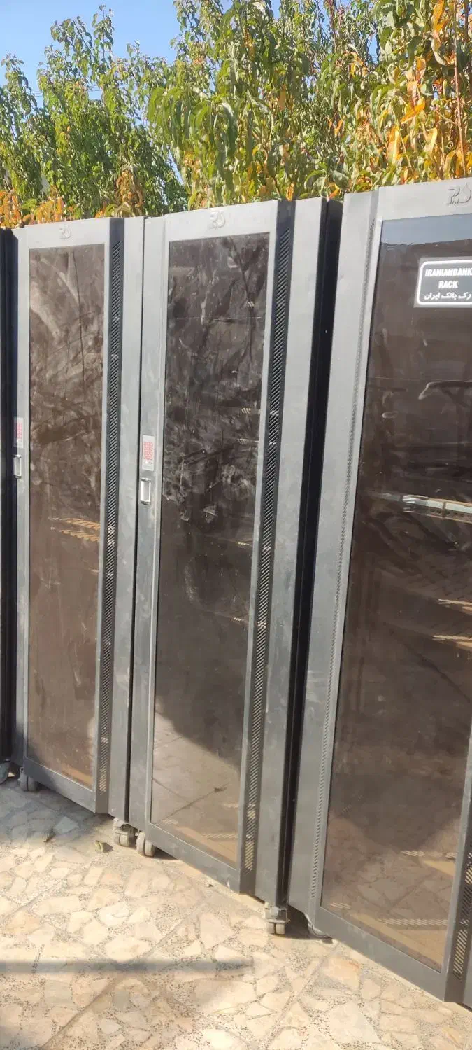 رک شبکه سرور و 60تا 100 عدد فن|مودم و تجهیزات شبکه|صباشهر, |دیوار