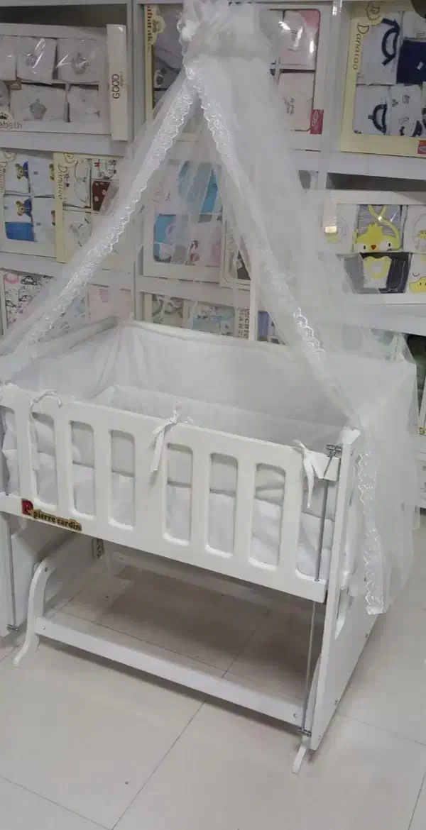 تخت کنار مادری و کریر|تخت و صندلی بچه|اسلامآباد غرب, |دیوار