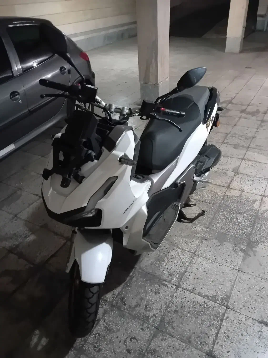 موتور adv|موتورسیکلت|تهران, خاک سفید|دیوار