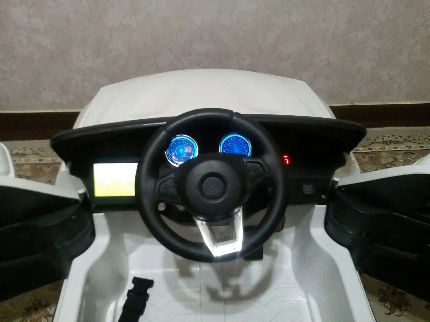 ماشین شارژی، سه چرخه، اسکوتر|اسباببازی بچه|کرج, باغستان|دیوار