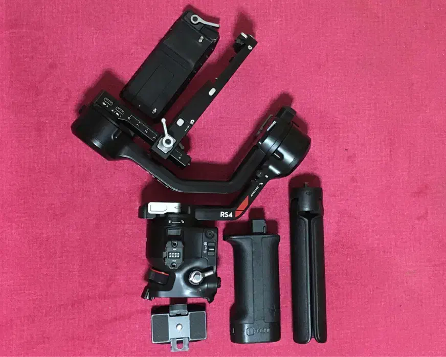 گیمبال  DJI Ronin RS4 نو با گارانتی|دوربین عکاسی و فیلم‌برداری|بابل, |دیوار