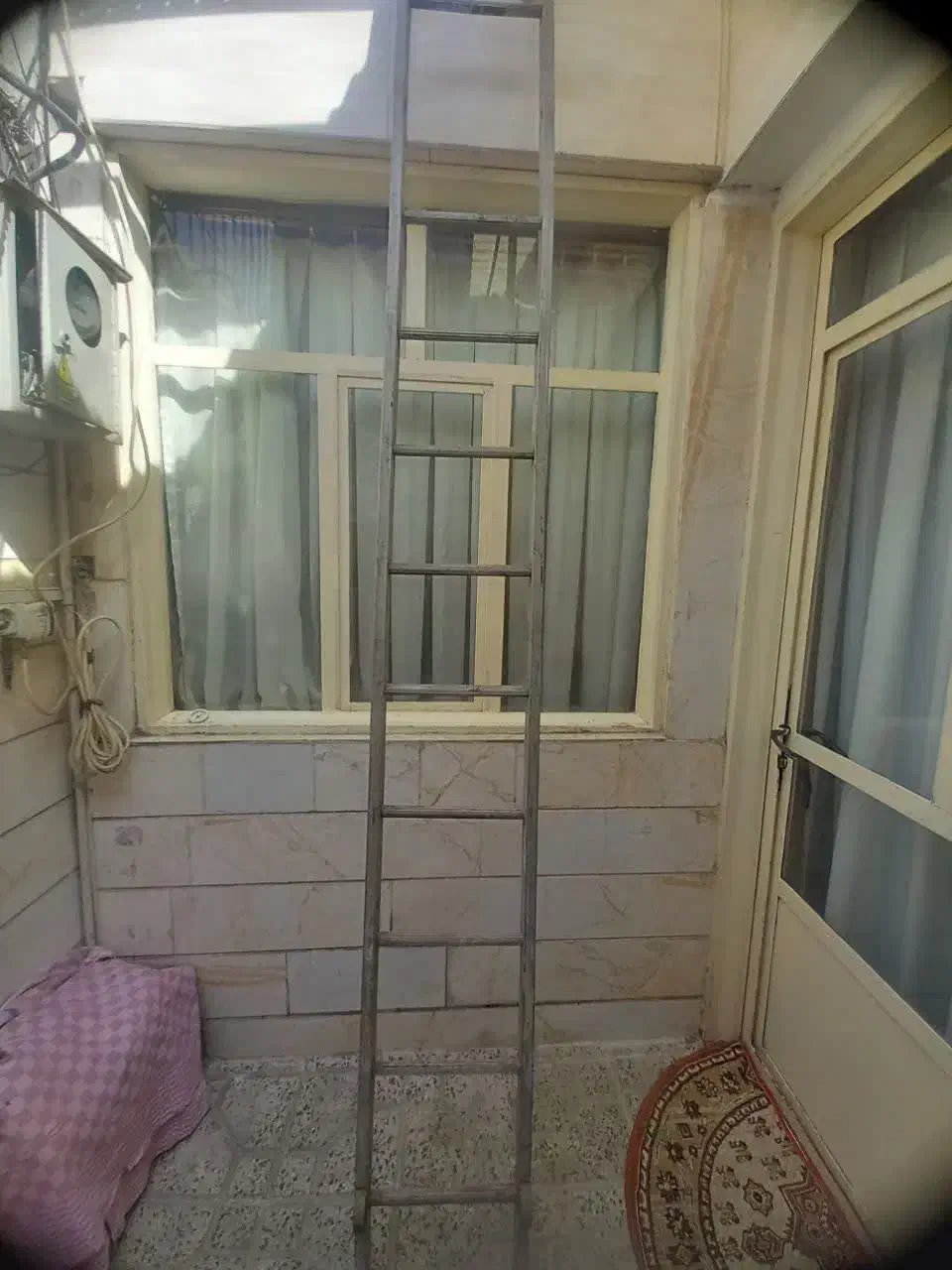 نبردبان|ابزارآلات|شهر ری, ولی آباد|دیوار